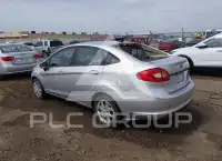 2013 Ford FIESTA фото