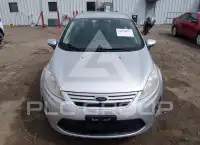 2013 Ford FIESTA фото