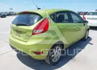 2013 Ford FIESTA photo