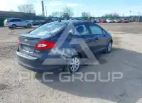 2013 Ford FIESTA фото