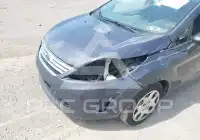 2013 Ford FIESTA фото
