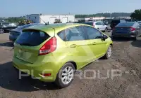 2013 Ford FIESTA фото