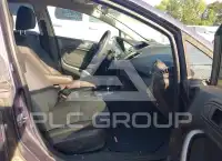 2013 Ford FIESTA фото