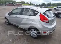 2013 Ford FIESTA photo