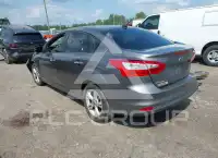 2013 Ford FOCUS photo