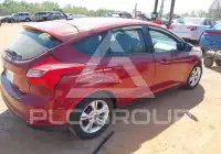 2013 Ford FOCUS photo