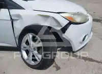 2013 Ford FOCUS photo