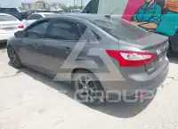 2013 Ford FOCUS фото