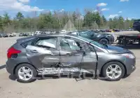2013 Ford FOCUS photo