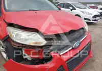 2013 Ford FOCUS photo