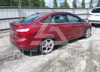 2013 Ford FOCUS photo
