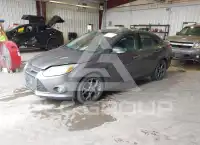 2013 Ford FOCUS фото