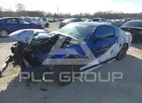 2013 Ford MUSTANG фото