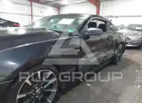 2013 Ford MUSTANG фото
