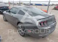 2013 Ford MUSTANG фото