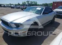 2013 Ford MUSTANG photo