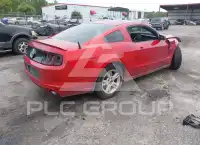 2013 Ford MUSTANG фото