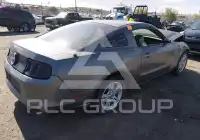 2013 Ford MUSTANG фото