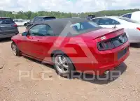2013 Ford MUSTANG photo
