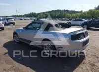 2013 Ford MUSTANG фото
