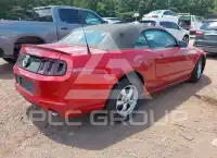 2013 Ford MUSTANG photo