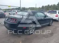 2013 Ford MUSTANG photo