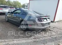 2013 Ford MUSTANG фото
