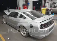 2013 Ford MUSTANG photo
