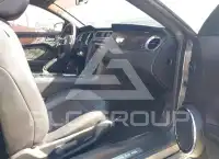 2013 Ford MUSTANG фото