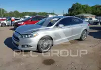2013 Ford FUSION фото