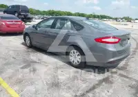 2013 Ford FUSION фото