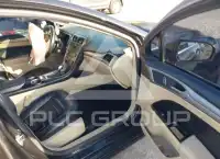 2013 Ford FUSION фото