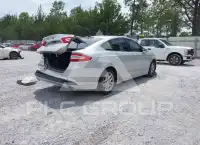 2013 Ford FUSION фото