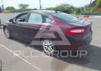 2013 Ford FUSION фото