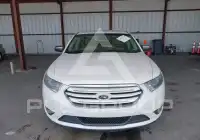 2013 Ford TAURUS фото