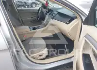 2013 Ford TAURUS фото