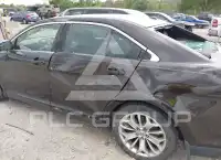 2013 Ford TAURUS фото