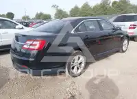 2013 Ford TAURUS фото