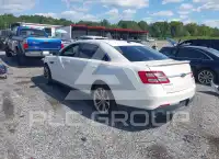 2013 Ford TAURUS photo