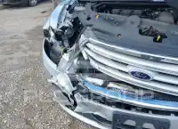 2013 Ford TAURUS фото