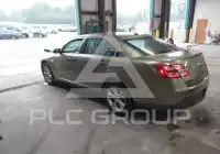 2013 Ford TAURUS фото