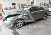2013 Ford TAURUS фото