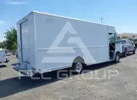2013 Ford F-590 фото