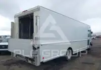 2013 Ford F-590 photo