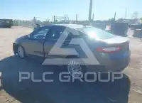 2013 Ford FUSION фото