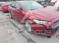 2013 Ford FUSION фото