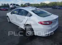2013 Ford FUSION photo