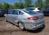 2013 Ford FUSION фото