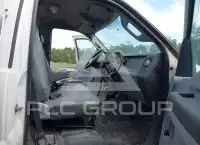 2013 Ford F-750 photo