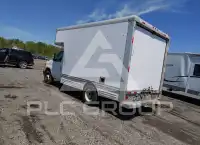 2013 Ford E-450 фото